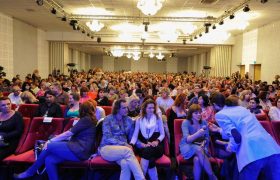 Te invit la cel mai mare concert terapeutic din Romania cu Deva Premal si Miten (2015)